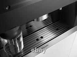 Built-in coffee machine with bean-to-cup system, versatile Miele coffee maker me