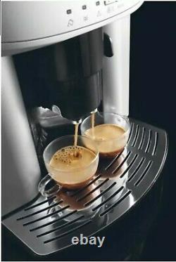 DELONGHI Caffe Venezia ESAM2200 Bean To Cup Coffee Machine Silver & Black New