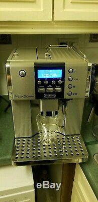 DELONGHI PRIMA DONNA ESAM 6600, Bean to Cup coffee machine, espresso cappuccino