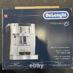 DeLonghi ECAM22110SB Compact Automatic Cappuccino, Latte and Espresso Machine