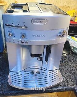 DeLonghi Magnifica Automatic Espresso Machine Cappuccino Maker ESAM3300