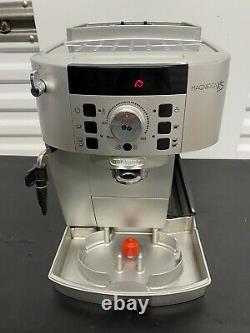 DeLonghi Magnifica XS Automatic Espresso Machine Cappuccino ECAM22110SB Untested
