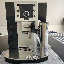DeLonghi Perfecta Cappuccino Machine (ESAM-5500. B) FOR PARTS OR REPAIR