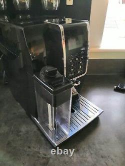 De'Longhi Bean to Cup Coffee Machine in Black ECAM350.55. B