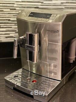 De'Longhi ECAM28.465. M PrimaDonna S Bean to Cup Coffee Machine 1450 Watt 15 bar
