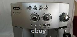De`Longhi Magnifica ESAM4200 Bean to Cup Coffee Machine Silver Good Condition 4