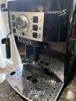 De'Longhi Magnifica S, Automatic Bean to Cup Coffee Machine ECAM22.110. B