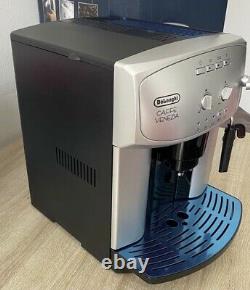 Delonghi Caffe Venezia ESAM2200 Bean To Cup AutomatIc Coffee Machine Silver/Blac