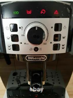 Delonghi Magnifica S Ecam 22.110. B Coffee Machine bean2Cup ELEGANT RRP £590