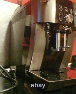 Delonghi Magnifica S Smart ECAM 250.33. TB bean to Cup coffee machine