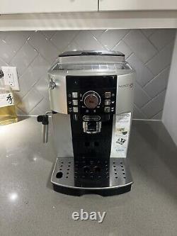Delonghi Magnifica XS Bean-To-Cup Espresso Maker, Excellent Condition