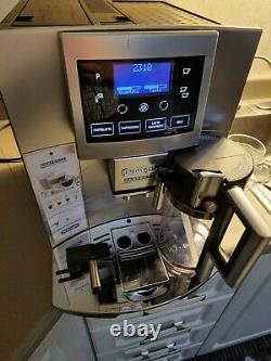 Delonghi Perfecta ESAM5400 Coffee Espresso Cappuccino Machine