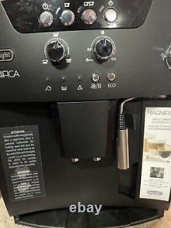 ESAM04110B Magnifica Automatic Espresso Cappuccino, Black Return Item Tested For