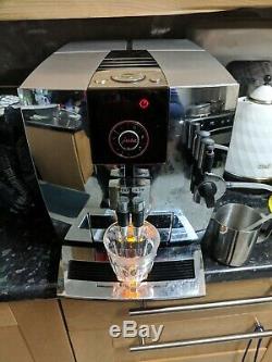 Jura Coffee Machine Impressa J9 Chrome Bean to Cup Machine