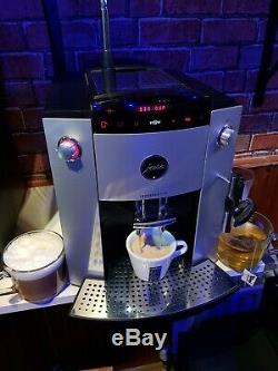 Jura F70 Bean to cup coffee machine Cappuccino