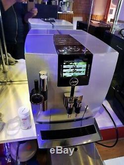 Jura Impressa J9 bean to cup coffee machine CAPPUCCINO