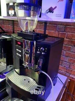 Jura Impressa XS90 bean to cup semi-commercial coffee machine Cappuccino