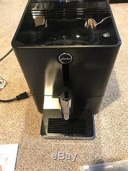 Jura ena Micro 1 Black Ground & Bean To Cup Expresso Machine. Best Coffee Ever