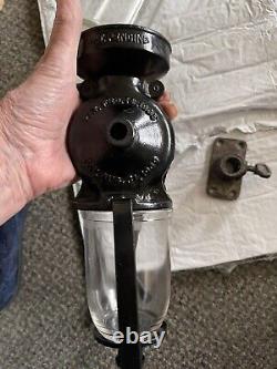 LANDERS FRARY AND CLARK UNIVERSAL #24 COFFEE GRINDER/ MILL ccc